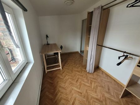 Location Appartement 2 pièces 45m² RAISMES 59590 - Photo 3