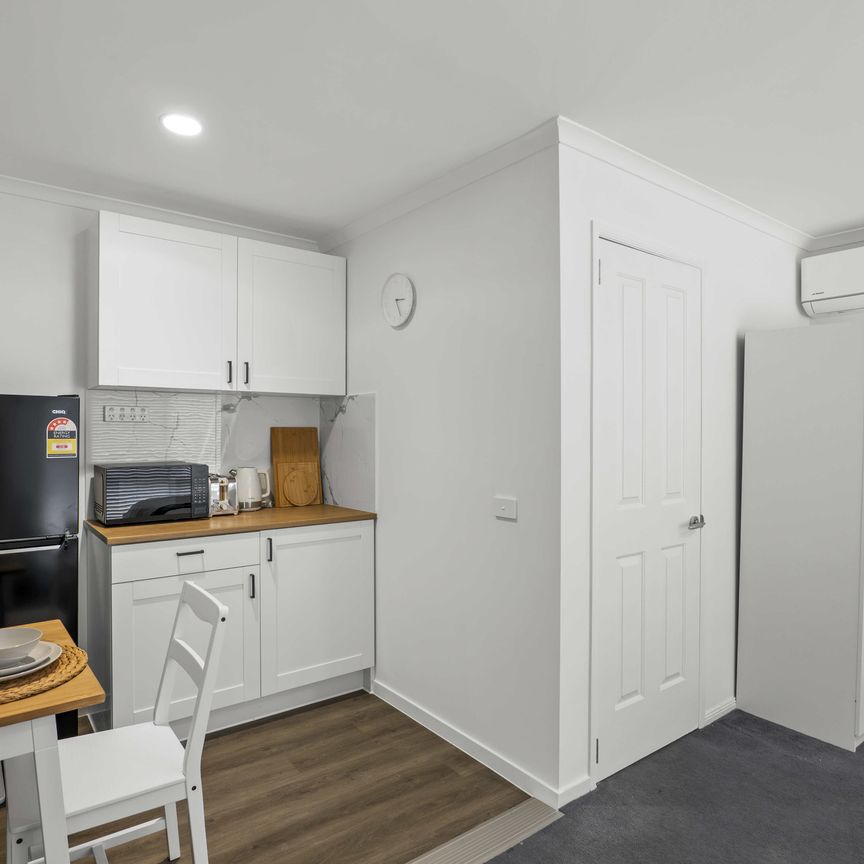 Wyndham Vale - Photo 1