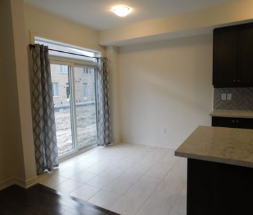 For Lease - 18 Conarty Crescent, Whitby, Ontario - Photo 5