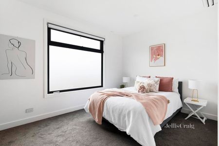 4/12 Alfreda Avenue, Rosanna - Photo 3