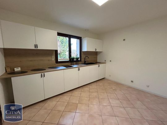 Location Maison 6 pièces 131m² EVRY 91000 - Photo 1