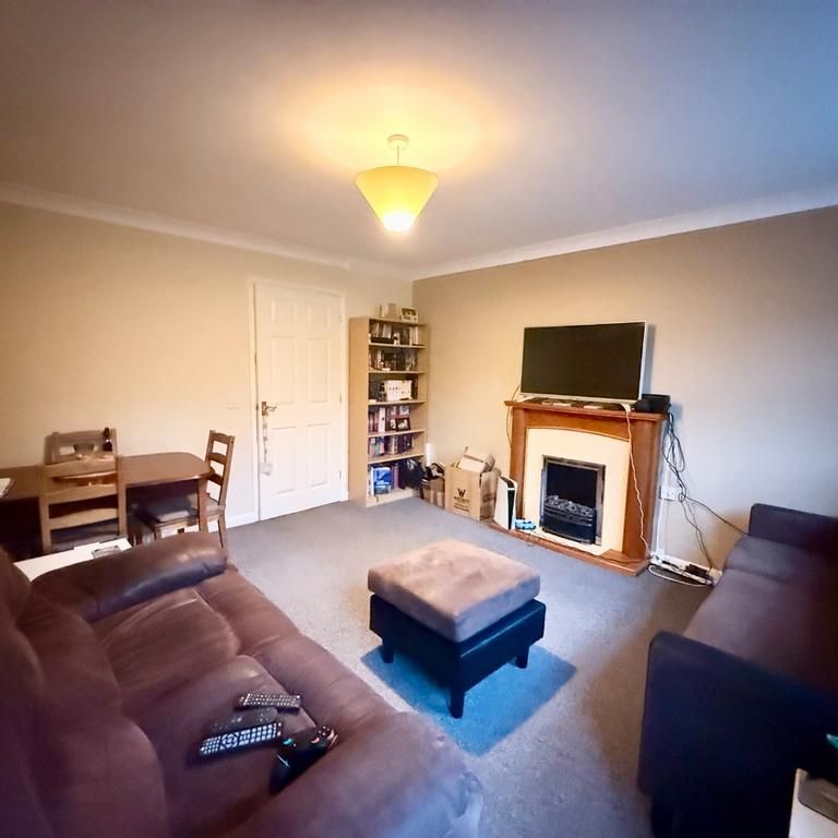 2 bedroom terraced house to rent - Photo 1