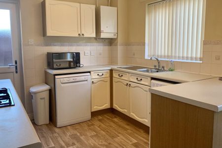 Charles Melrose Close - Photo 5