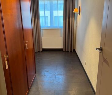Appartement te huur - Foto 6