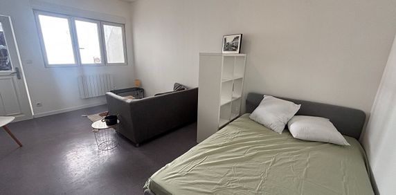 Location Appartement 1 pièce 23m² LAMBERSART 59130 - Photo 2