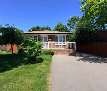 For Lease - 10 Sanford Crescent Unit# Lower, Brampton, Ontario - Photo 2