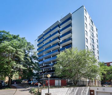 For Lease - 15 Walmer Road Unit# 105, Toronto, Ontario - Photo 5