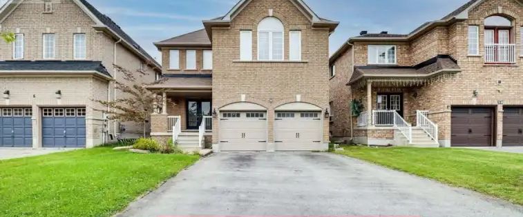LOWER - 8 CHARLEMAGNE AVENUE | LOWER - 8 CHARLEMAGNE AVENUE, Barrie - Photo 1