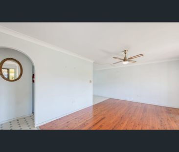 27 Sloane Street, Kalkie, Qld 4670 - Photo 4
