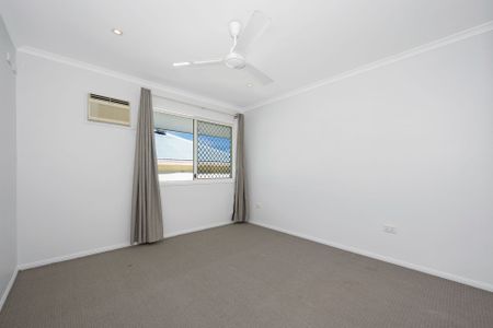 Unit 2/27 Garrick Street, - Photo 5