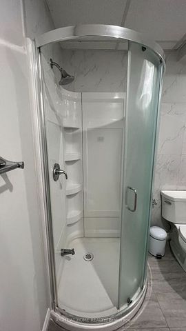 For Lease - 9 Claudview Street, King, Ontario - Photo 5