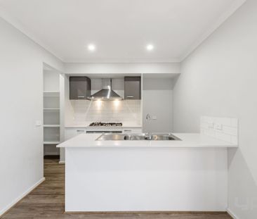 PRIME LOCATION - Photo 5