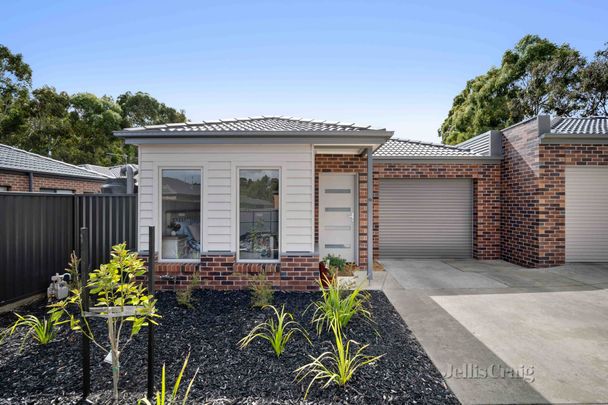 13 Riverside Place, Brown Hill - Photo 1