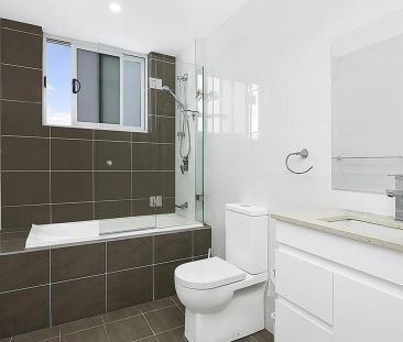 12/173 Adderton Road, Carlingford. - Photo 1