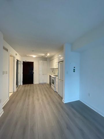 For Lease - 15 Iceboat Terrace Unit# 1603, Toronto, Ontario - Photo 5
