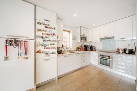 2 bedroom property to rent - Photo 2