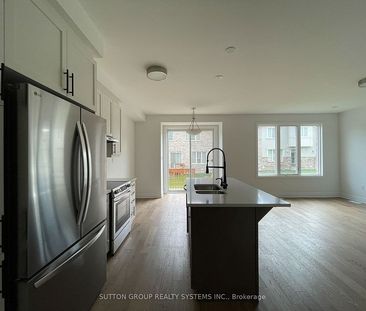 For Lease - 1232 Wheat Boom Drive, Oakville, Ontario - Photo 3