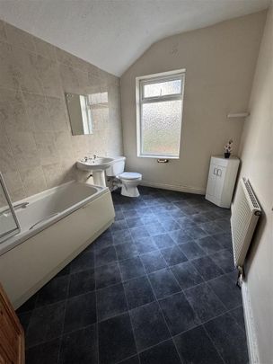2 bedroom house to rent - Photo 1