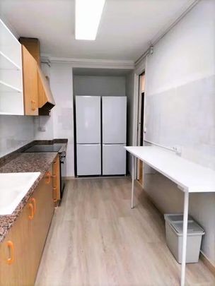 Carrer de lOlivereta, Valencia, Valencian Community 46018 - Photo 1