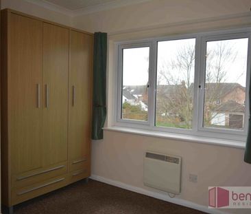 £975 PCM - Photo 2