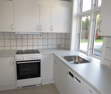 Middagshøjvej 18 - Photo 1