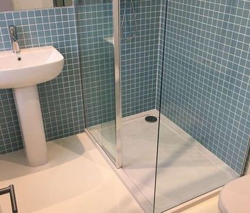 Magdalen Road, Exeter, EX2 - Photo 4