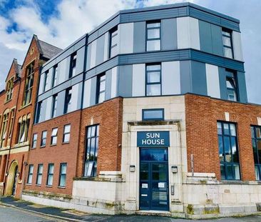 En-suite Room, On Board Street, Salford, M6 - Photo 5