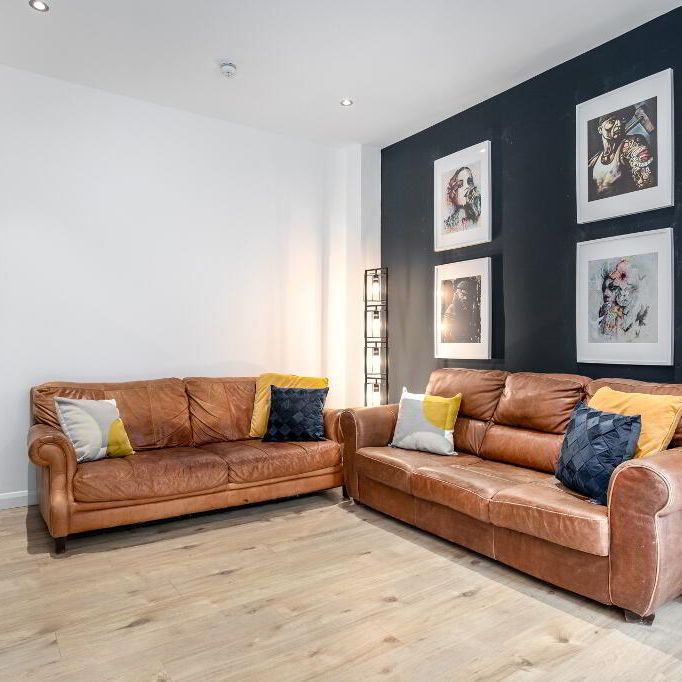 Room 5, 9 Frank Street, Belfast, BT5 4NW - Photo 1