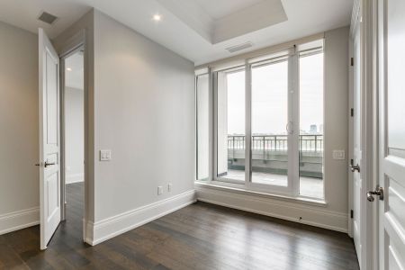 For Lease - 133 Hazelton Avenue Unit# 601, Toronto, Ontario - Photo 2