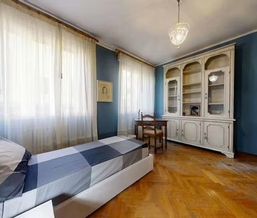 Via Ugo Foscolo, Padova, Veneto 35131 - Photo 1