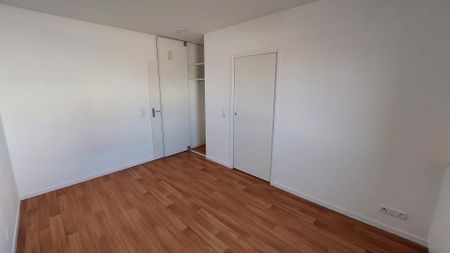 location Appartement T2 DE 50.95m² À AUBERVILLIERS - Photo 3
