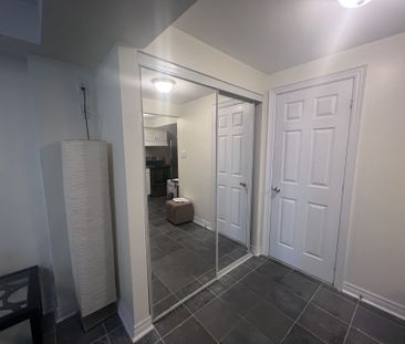 For Lease - 32 Four Seasons Crescent Unit# Walkout BASEMENT, Newmar... - Photo 5