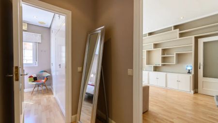 2-bedroom apartment for rent in Guindalera, all bills included. - Photo 3