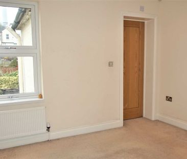 2 bed Cottage for rent - Photo 6