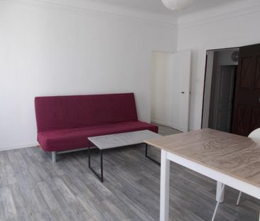 Location / Appartement T2 - Photo 2