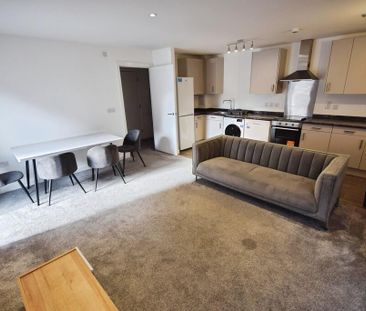 1 bedroom ground floor flat to rent - Photo 1