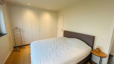 Prachtig en centraal gelegen appartement met 1 slaapkamer, terras en autostaanplaats - Foto 2