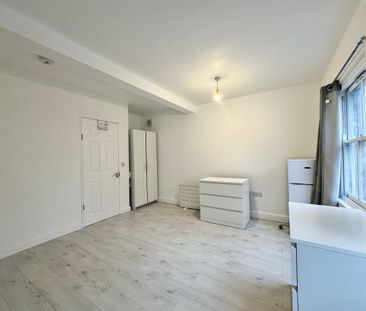 Old Street, London, EC1V - Photo 6