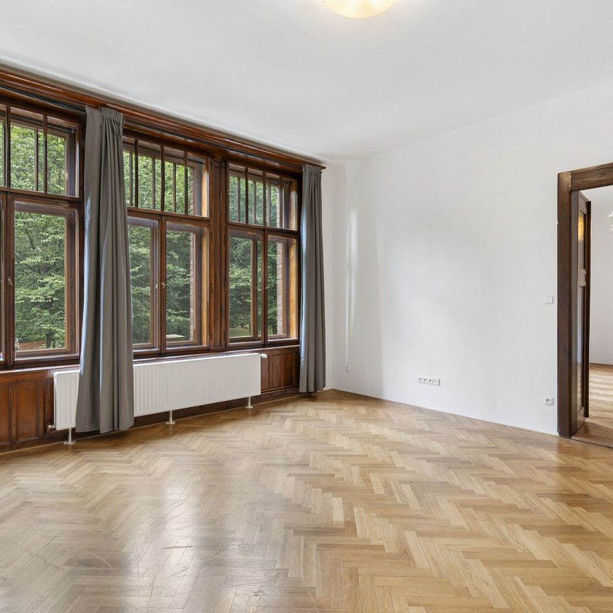 Pronájem bytu 2+1 74 m² - Photo 1