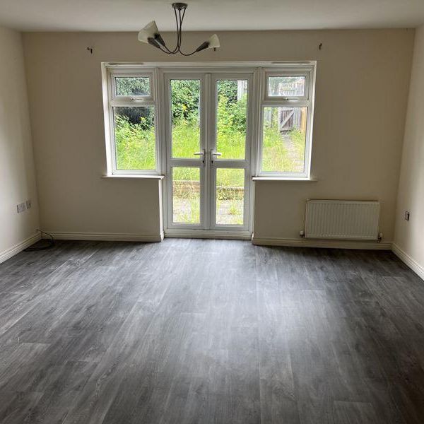 3 bedroom terraced house to rent - Photo 1