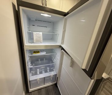 For Lease - 71 Grainger Crescent, Ajax, Ontario - Photo 5