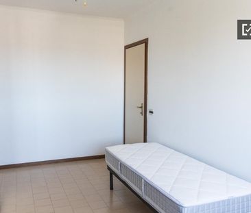 rome, Lazio 00128 - Photo 6