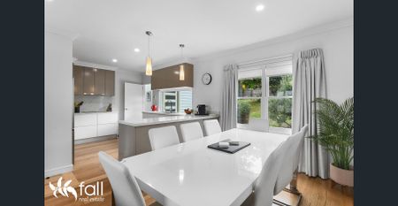 Fully Furnished Immaculate Home With Panoramic Views - Photo 3