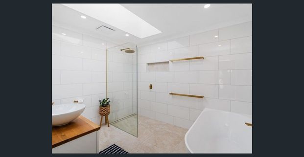 Elevated Home with Stunning Mountain Views - Photo 1