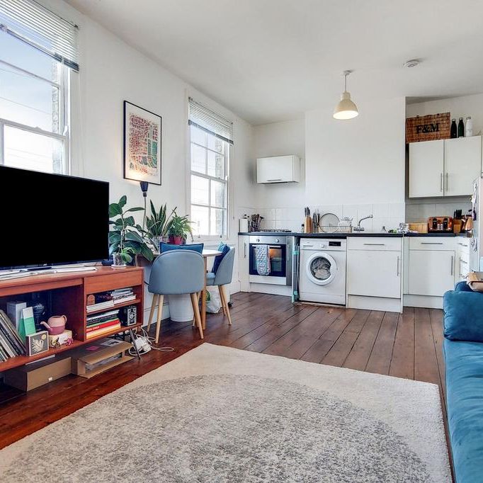 1 bedroom flat to rent - Photo 1