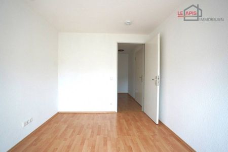 +++PFIFFIGE DG-MAiS-2-RWG MIT BALKON U. EBK IN ATTRAKTIVER LAGE VON LEIPZIG-PAUNSDORF+++ - Photo 3