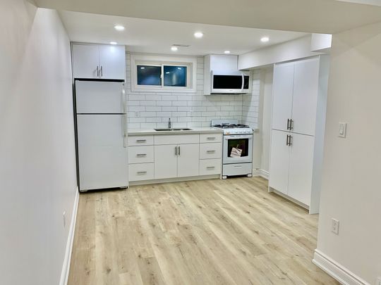 For Lease - 977 Glencairn Avenue Unit# 4, Toronto, Ontario - Photo 1