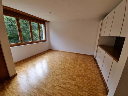 Gemütliche 3.5 Zimmer-Wohnung im 1.OG zu vermieten - Photo 2