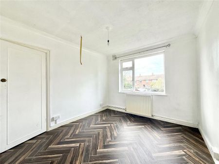 2 bedroom maisonette to rent - Photo 3