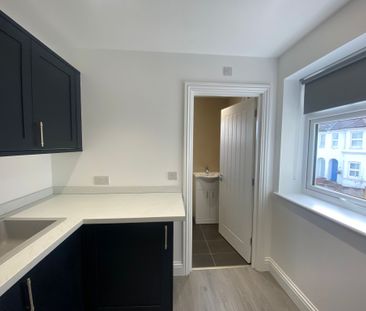 St. Josephs Road, Aldershot, Aldershot, GU12 - Photo 4